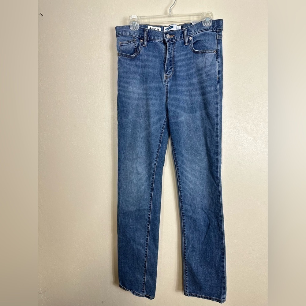 Old navy size 18 adjustable waist band pre worn 15”w r-11”. ImseM 30-1/2